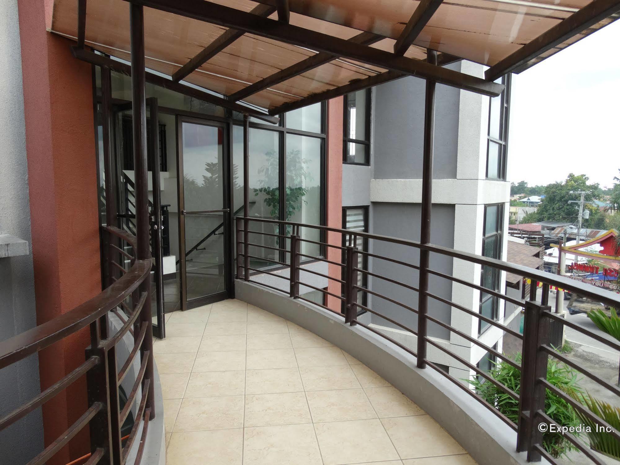 Djapanese Tunnel Family Resort Davao Stadt Exterior foto
